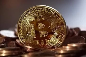 2026年中国大陆用户如何买卖比特币？中国大陆用户购买比特币违规吗？哪个交易所最适合大陆用户使用？